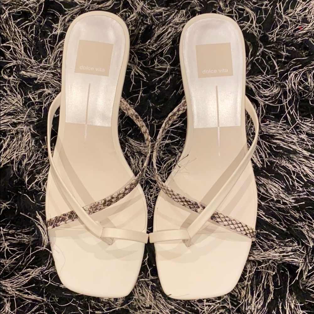 dolce vita brand new white sandals size 7
